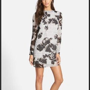 ASTR long sleeve shift mini dress